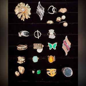 Lot of 20 Curated Chunky Funky Statement Ring Bold Colorful Unique Jewelry NEW